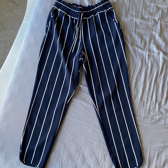 Zara women’s trousers size small/26 - Picture 1 of 3
